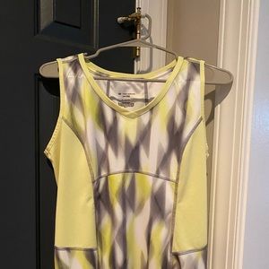 Tek Gear women’s yellow and gray sports top size M